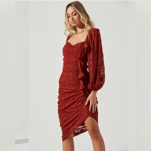 ASTR the Label ATHENS RUCHED PUFF SLEEVE BURNOUT MIDI DRESS size M NEW